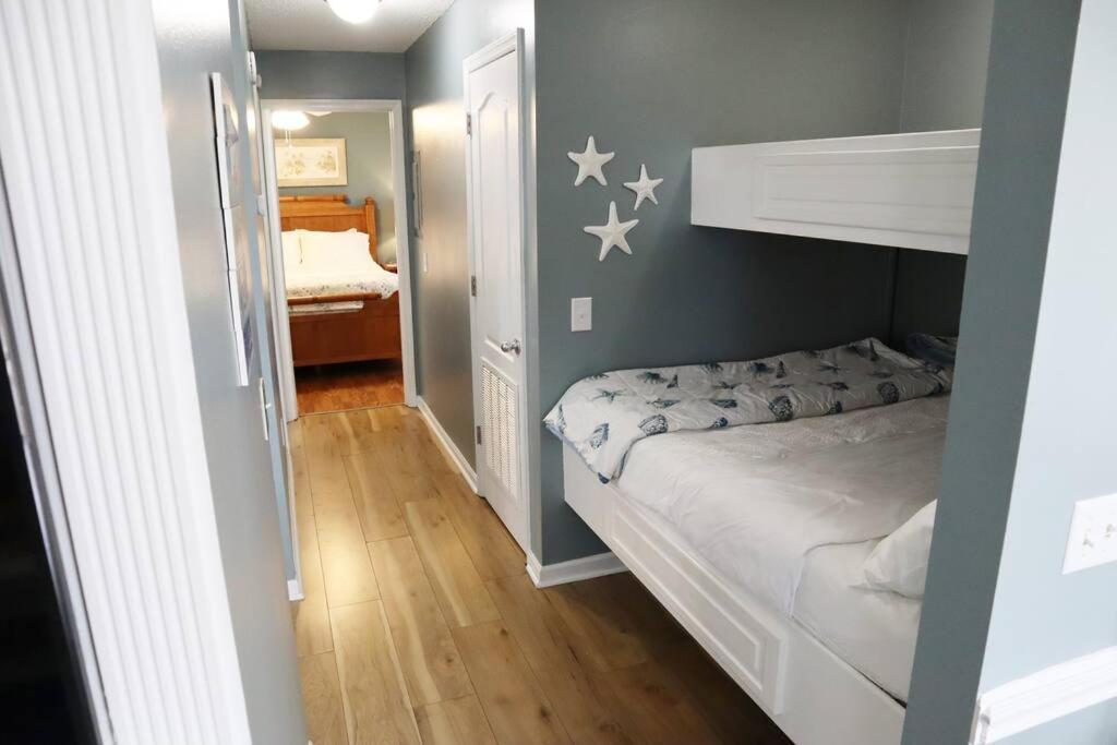 Lazy Palm 4 Pools Short Walk To Beach! Sleeps 5! Panama City Beach Exteriér fotografie
