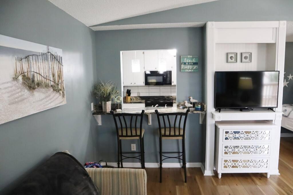 Lazy Palm 4 Pools Short Walk To Beach! Sleeps 5! Panama City Beach Exteriér fotografie